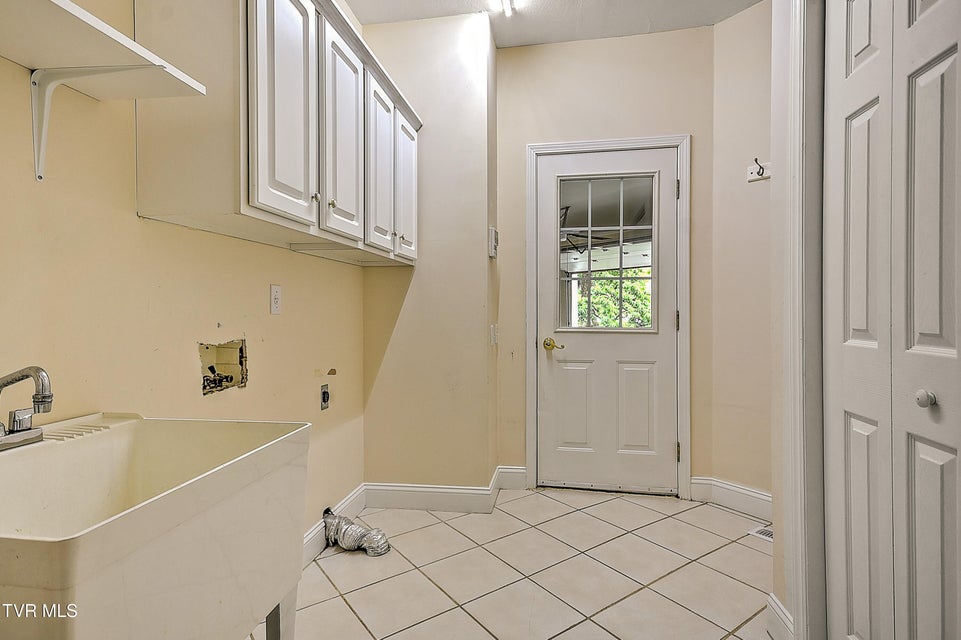 Photo #39: 1316 White Street