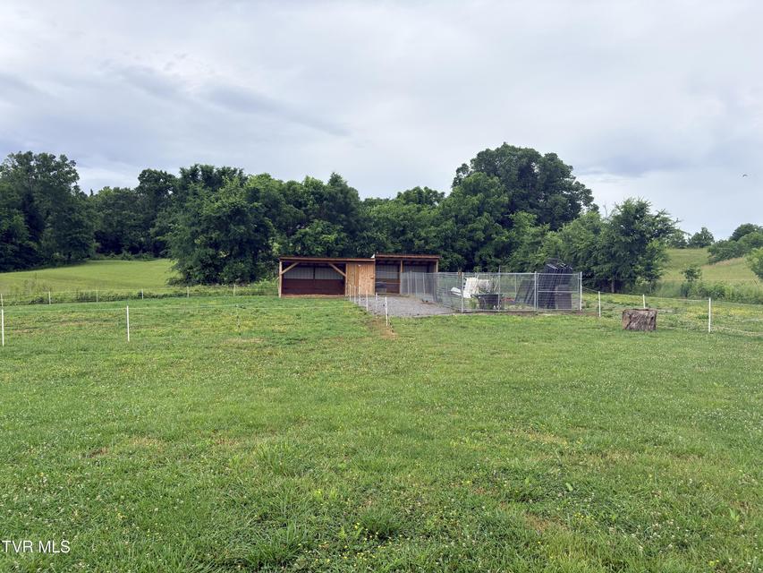 Photo #27: 830 Toby Road