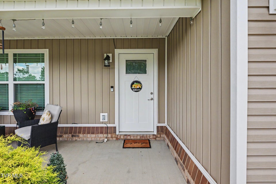 Photo #5: 919 Martingale Drive