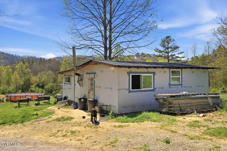 Photo #4: 155 Barker Road