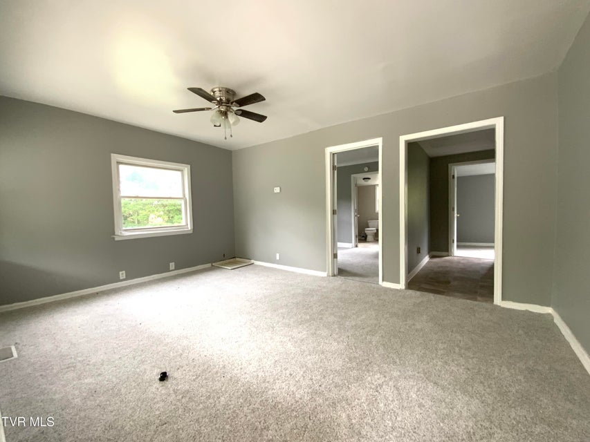 Photo #6: 211 Locust Street