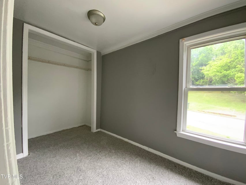Photo #9: 211 Locust Street