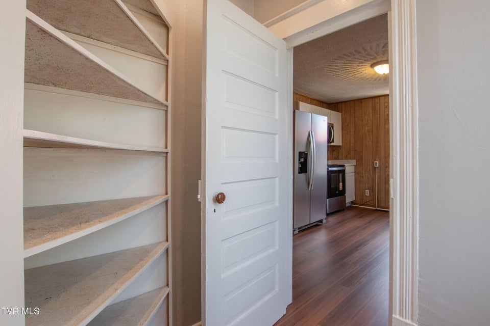 Photo #23: 708 Portsmouth Avenue