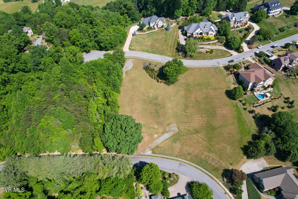 Photo #2: 3417 Stoneridge Drive