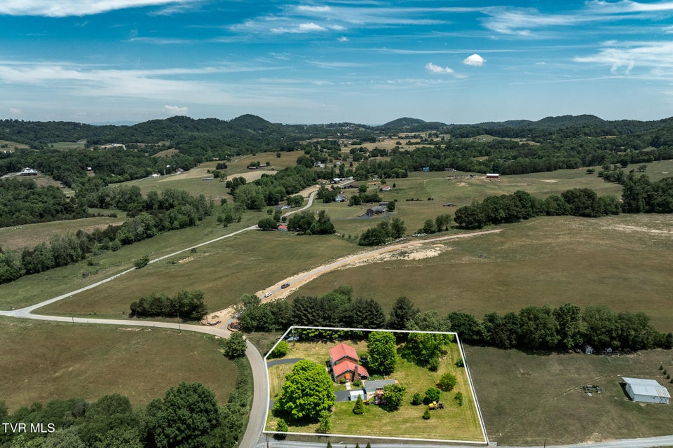 Photo #4: 282 Horseshoe Bend Road