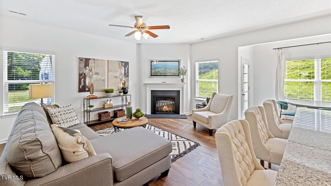 Photo #5: 1065 Persimmon Hollow 