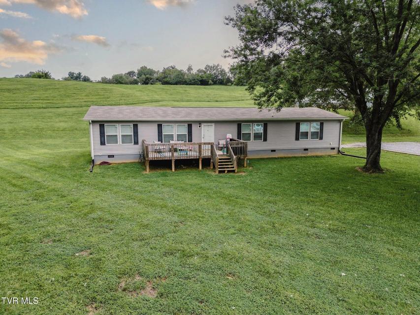 Photo #3: 90 Darnell Road