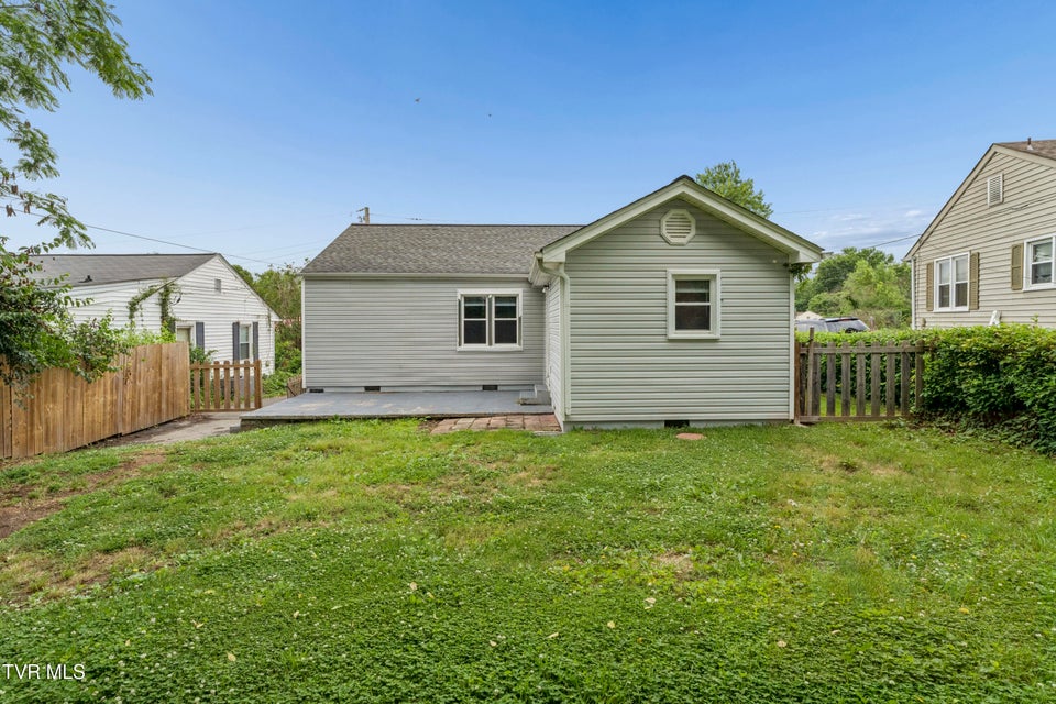 Photo #27: 1457 Belmont Drive