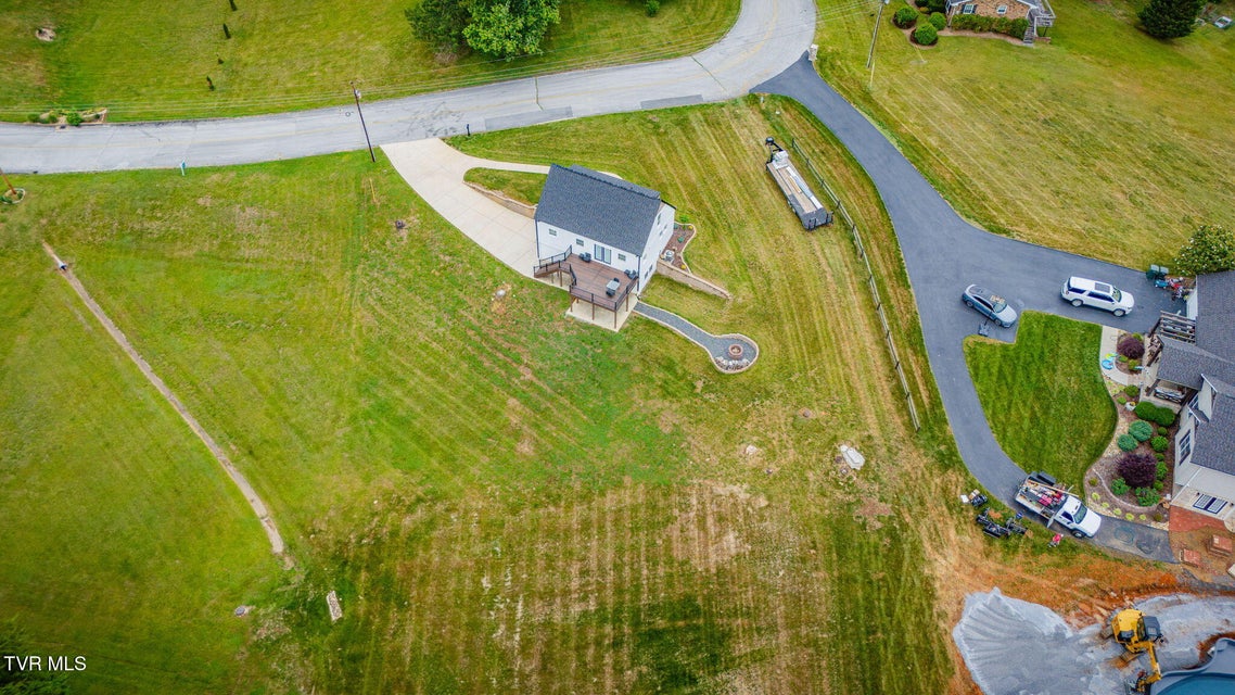 Photo #41: 512 Meadowlark Drive