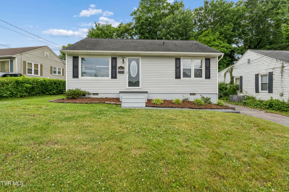 Photo #32: 1457 Belmont Drive