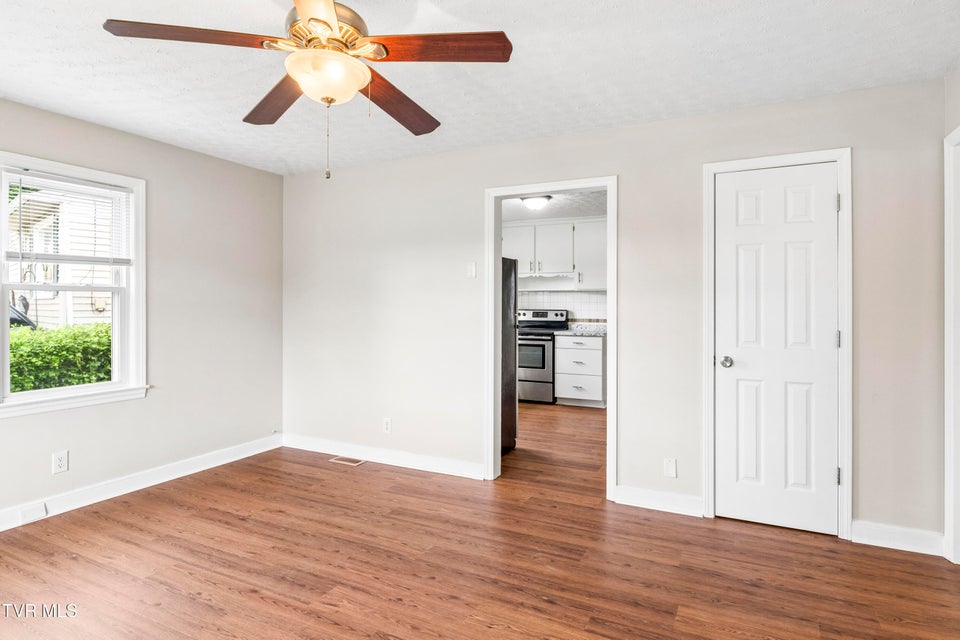 Photo #4: 1457 Belmont Drive