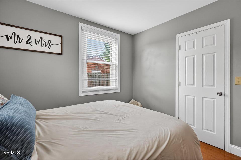 Photo #17: 1560 Sevier Avenue