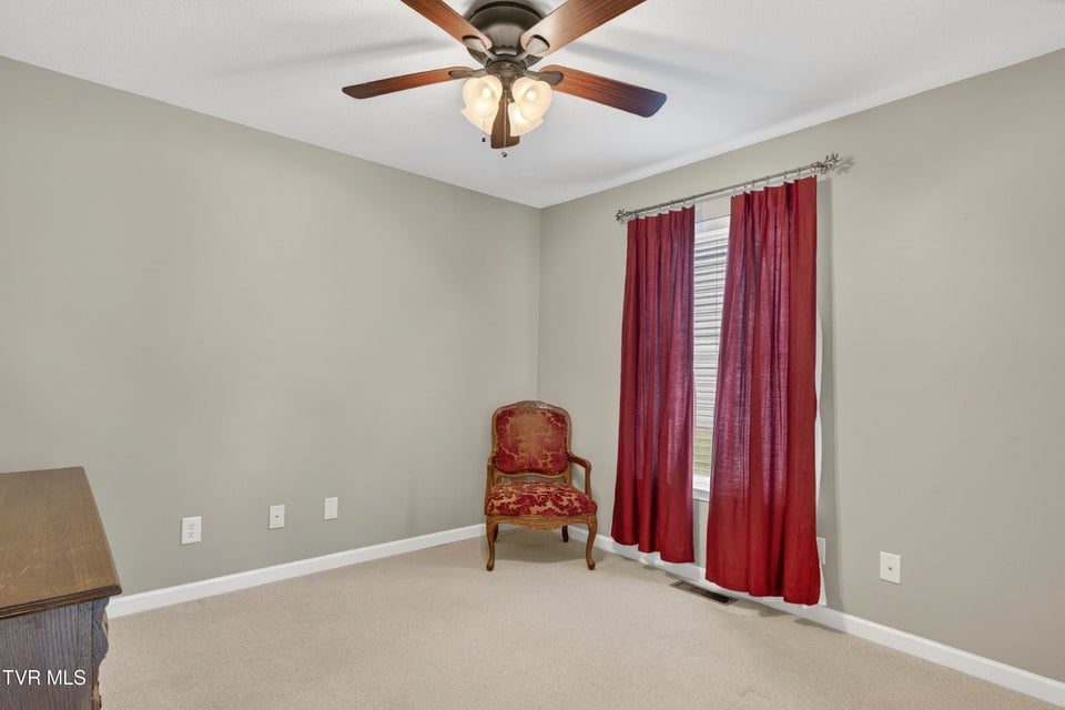 Photo #14: 527 Redstone Drive