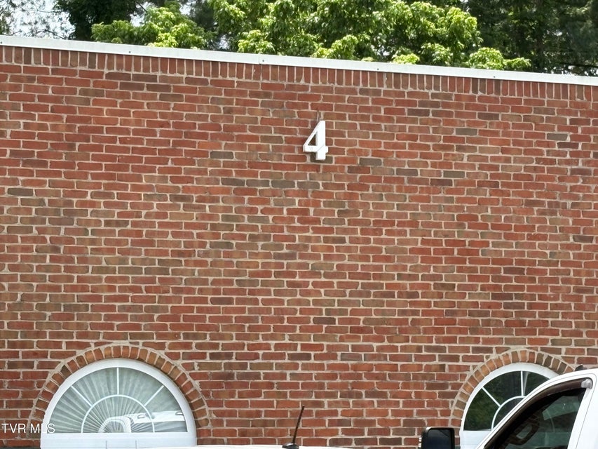 Photo #2: 4 Worth Circle