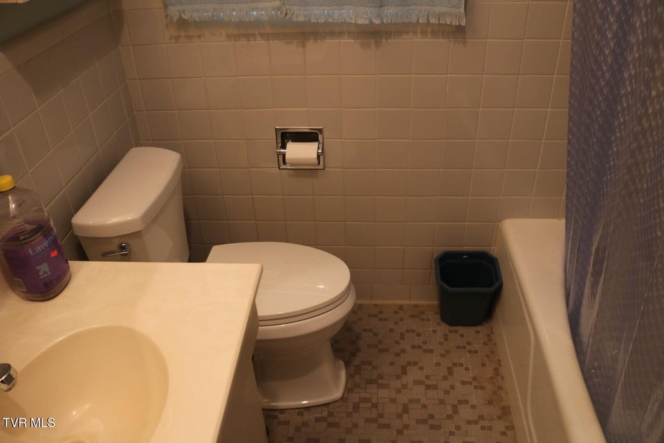 Photo #15: 108 Mayor Avenue