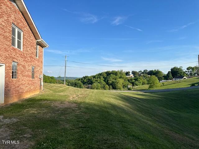 Photo #4: 1612 Sky View Drive