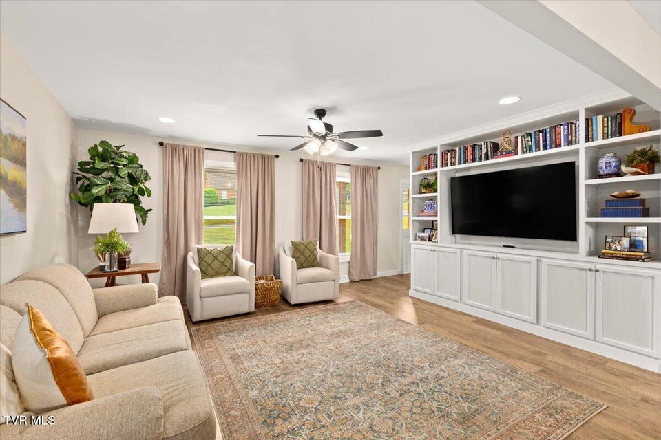 Photo #10: 2012 Northwood Drive