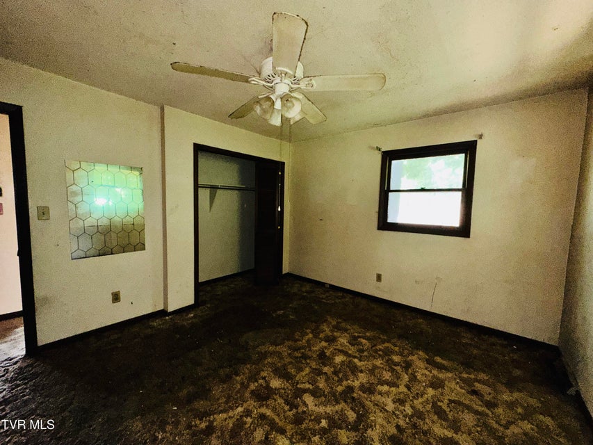 Photo #25: 1201 Woodside Drive
