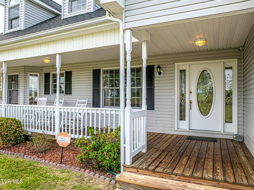 Photo #5: 29349 Hawthorne Drive
