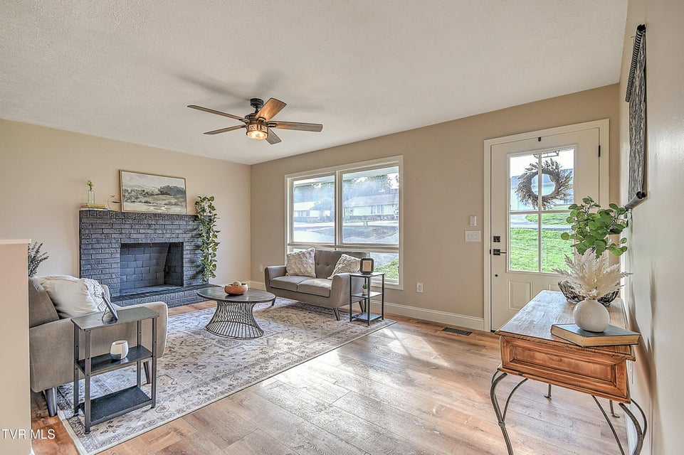 Photo #6: 205 Archdale Drive