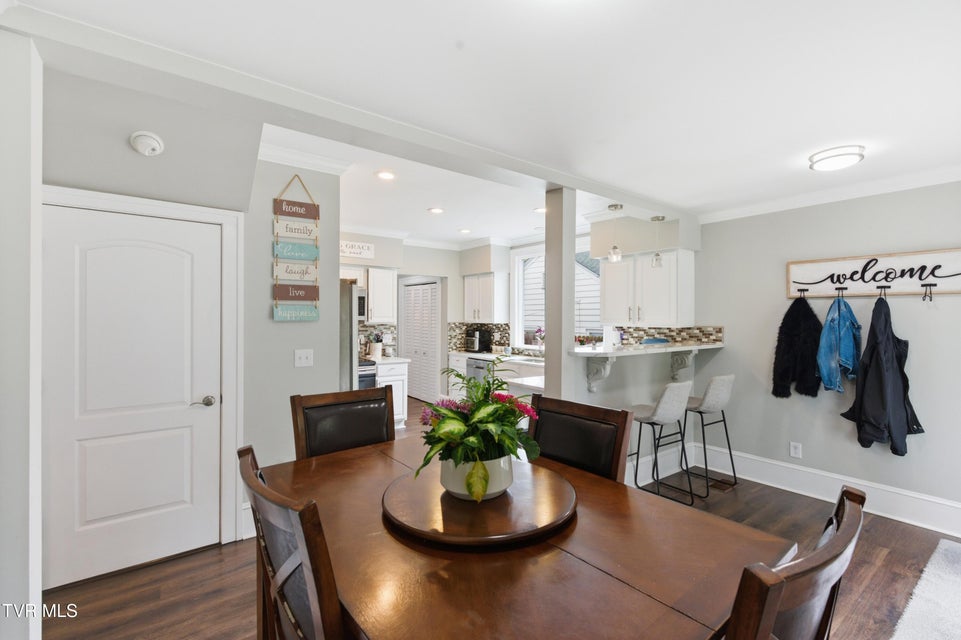 Photo #15: 1200 7th Avenue