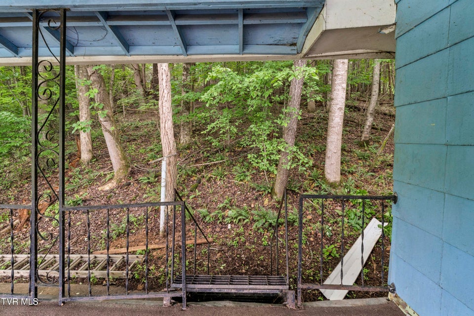Photo #27: 902 Diane Avenue