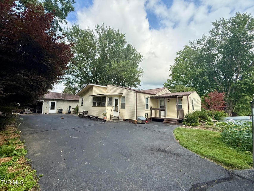 Photo #9: 2931 Watauga Road