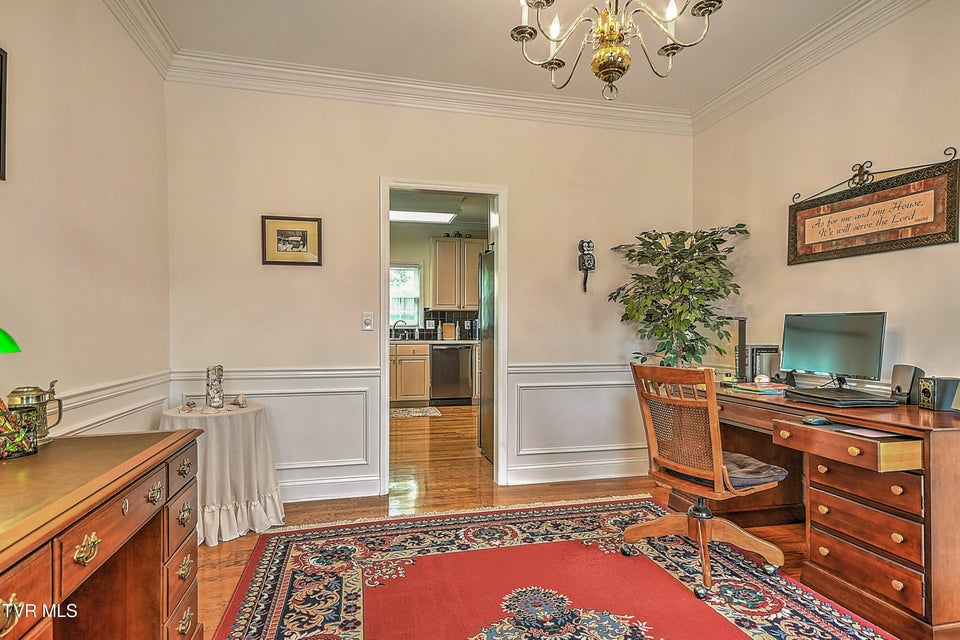 Photo #6: 243 Southridge Drive