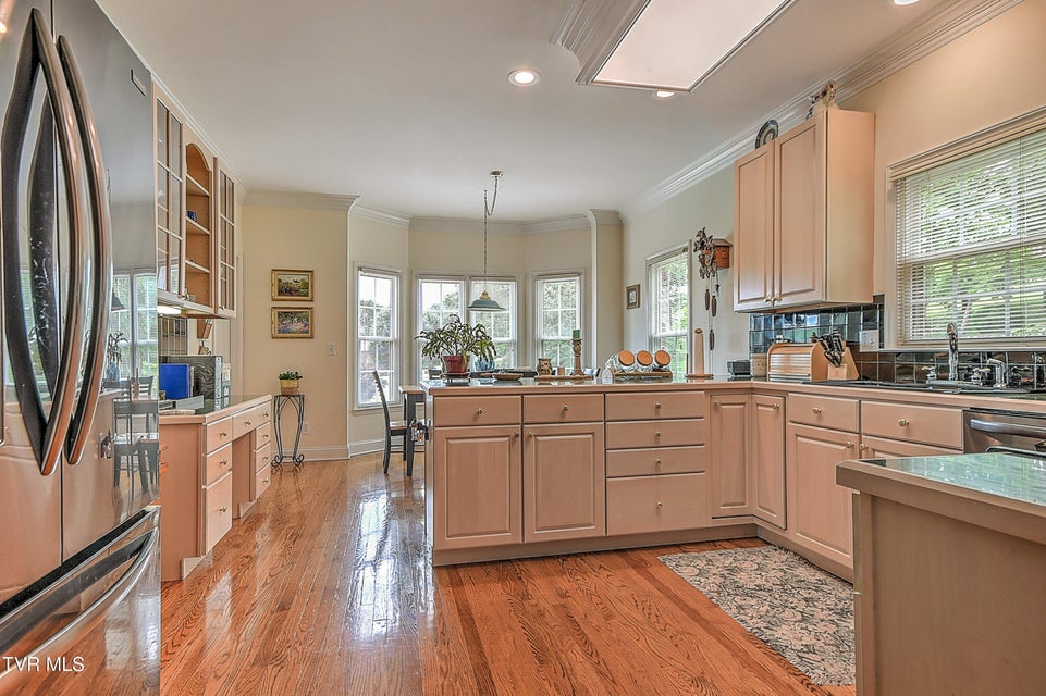 Photo #11: 243 Southridge Drive