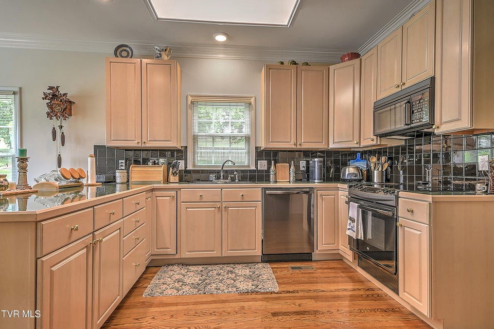 Photo #12: 243 Southridge Drive