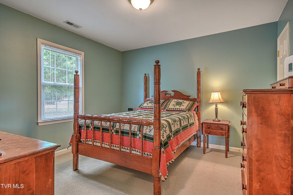 Photo #28: 243 Southridge Drive