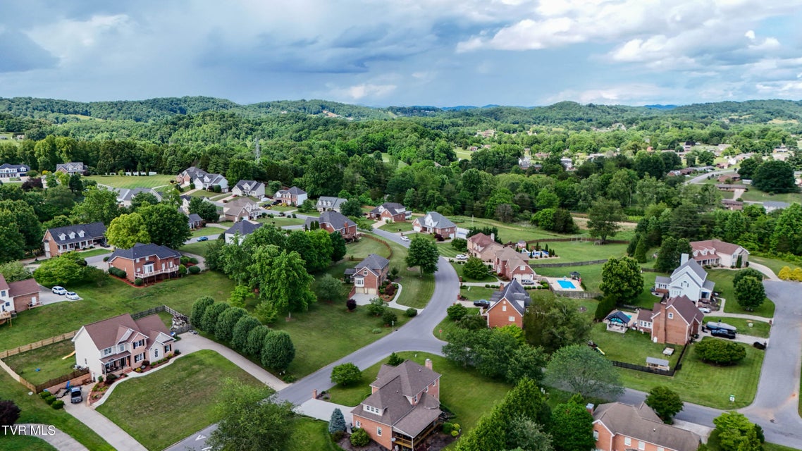 Photo #61: 243 Southridge Drive