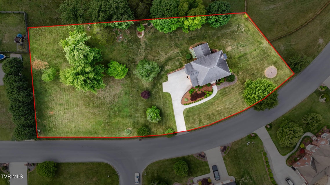 Photo #2: 243 Southridge Drive