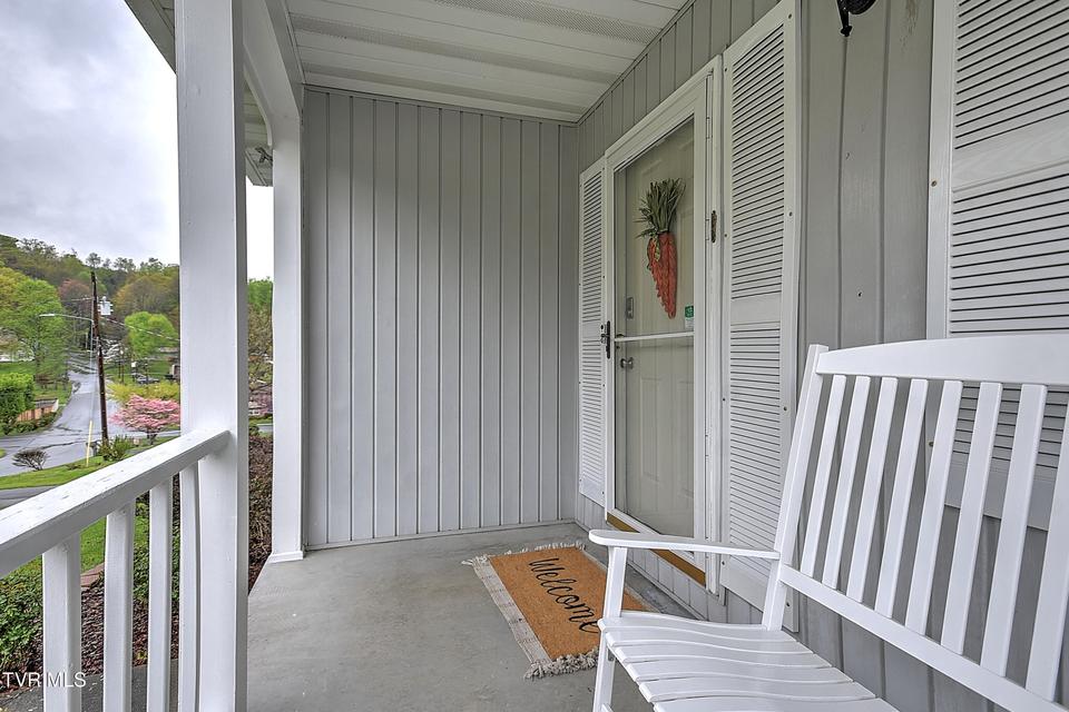 Photo #4: 3700 Deepwood Drive
