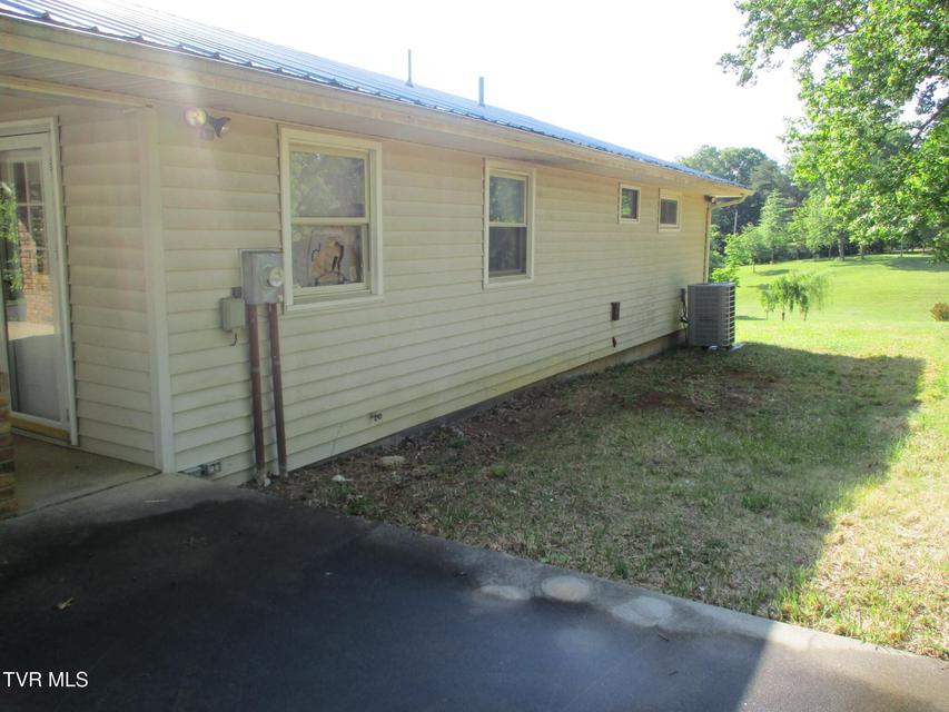 Photo #15: 270 Forrest Road