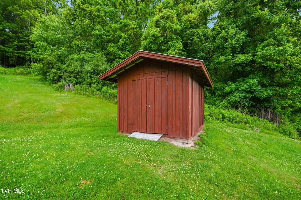 Photo #35: 5461 Thackers Branch Road