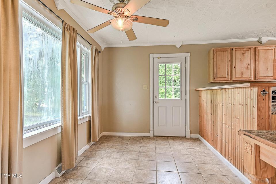 Photo #16: 3302 Mayfield Drive