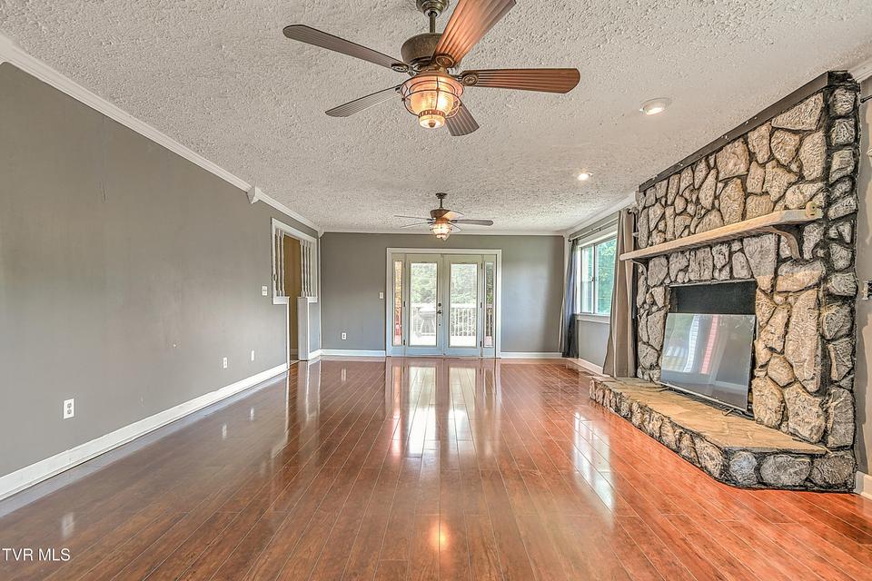 Photo #26: 3302 Mayfield Drive
