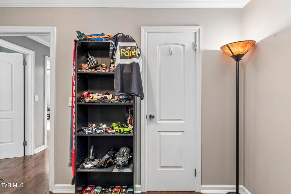 Photo #26: 318 Clark Street