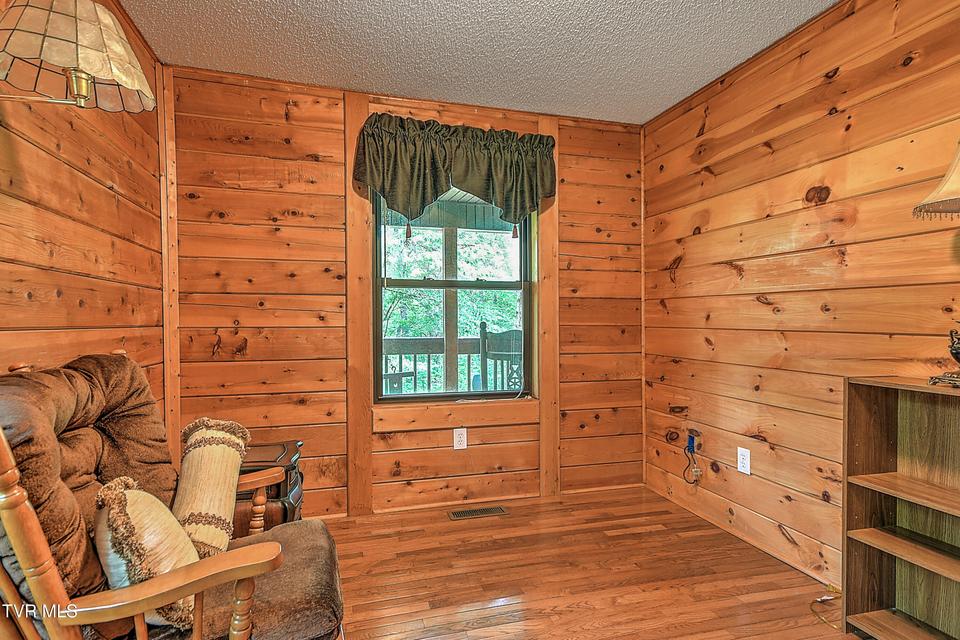 Photo #27: 622 Shoals Lane