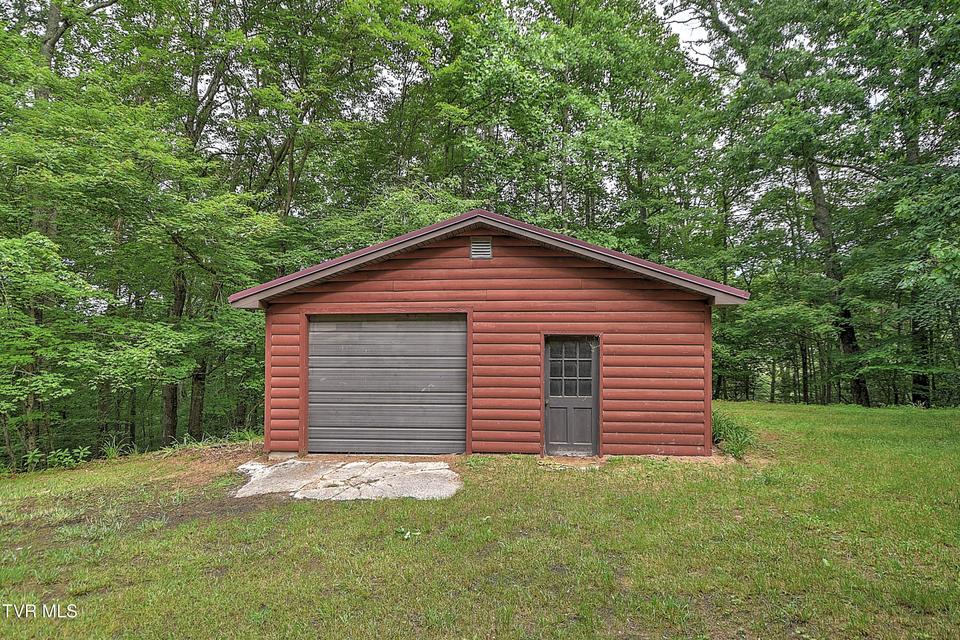 Photo #36: 622 Shoals Lane