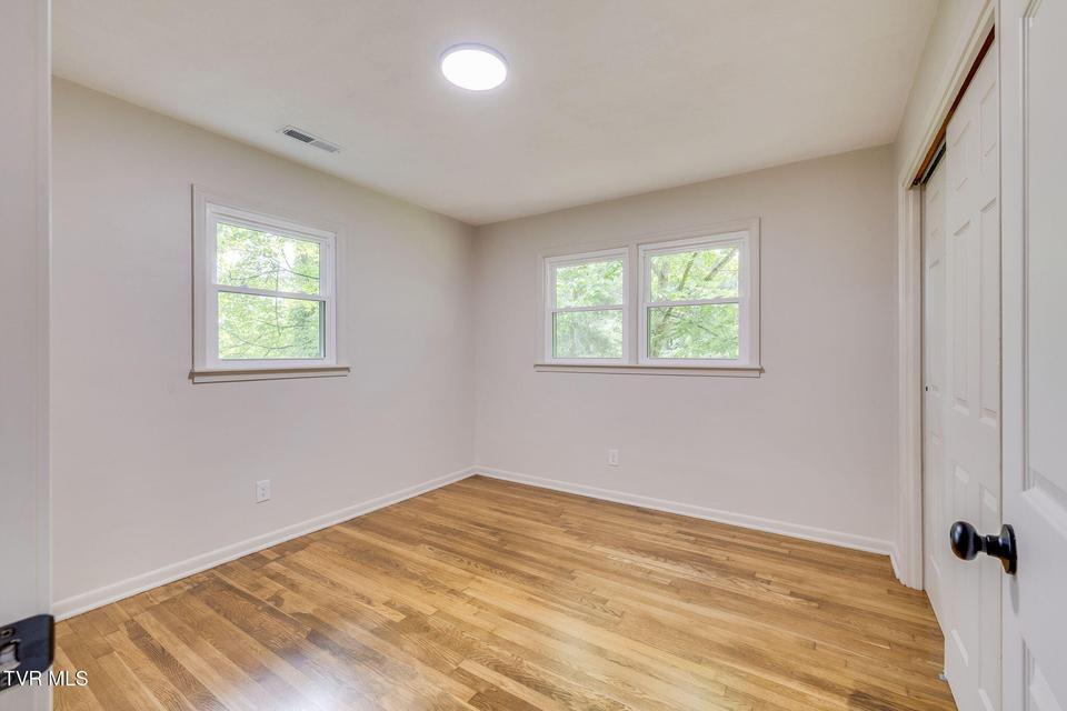 Photo #12: 151 Taylortown Road