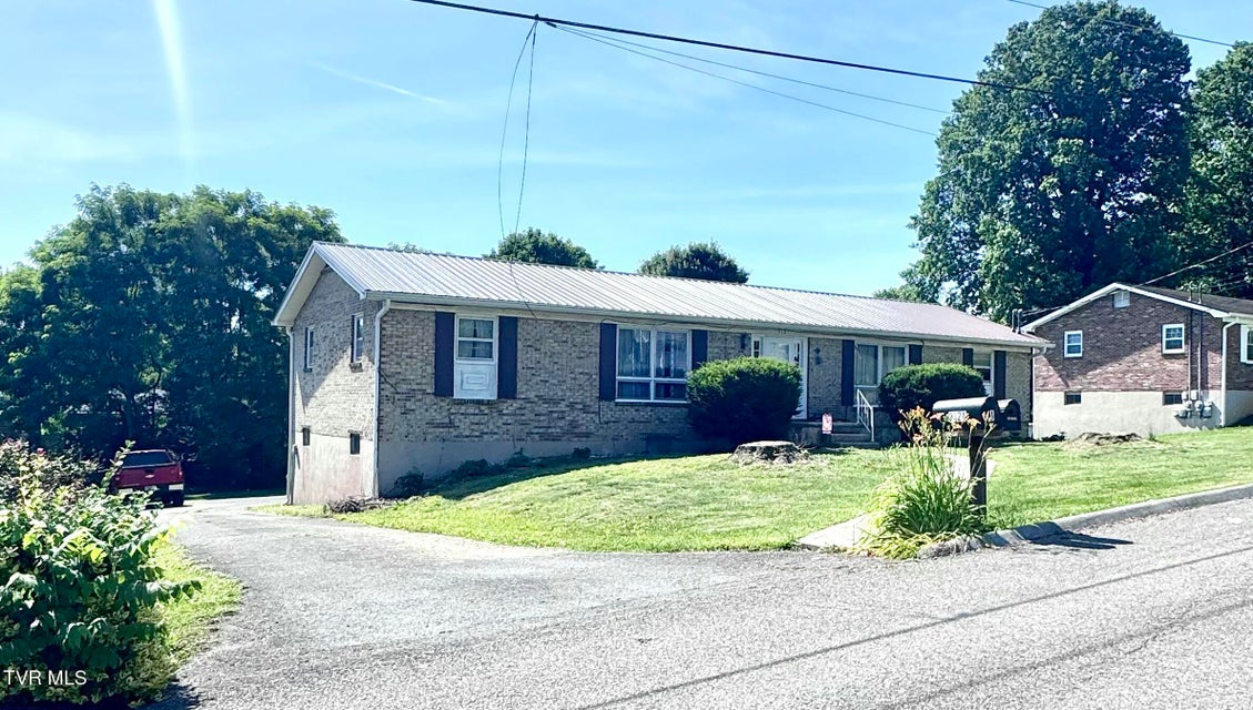 Photo #3: 312 Brookwood Drive