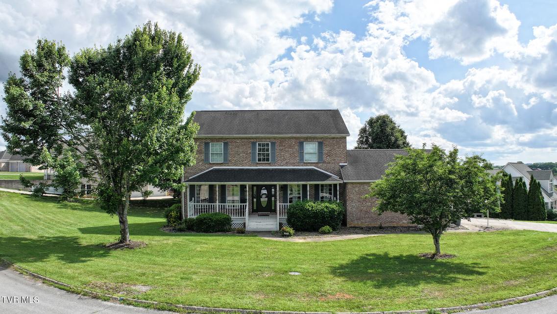 Photo #66: 410 Appian Way