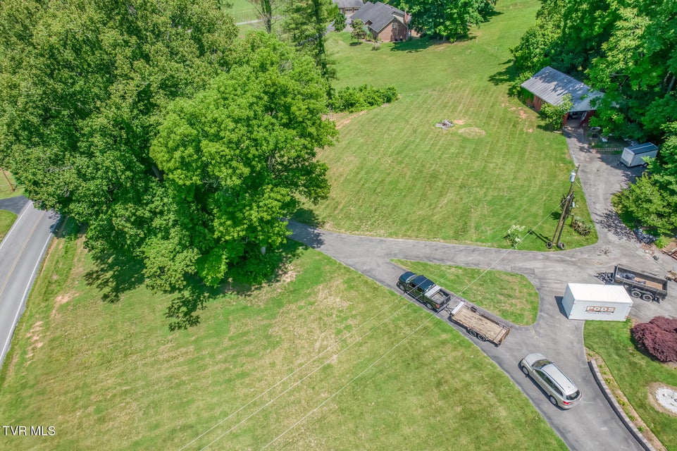 Photo #6: 429 Hidden Valley Road
