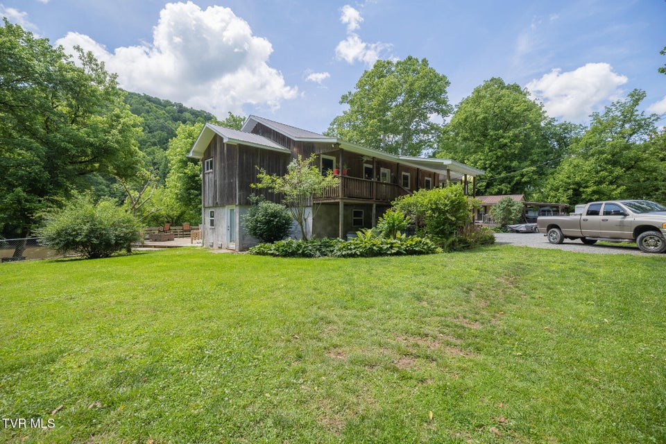 Photo #9: 17088 Fork River Road