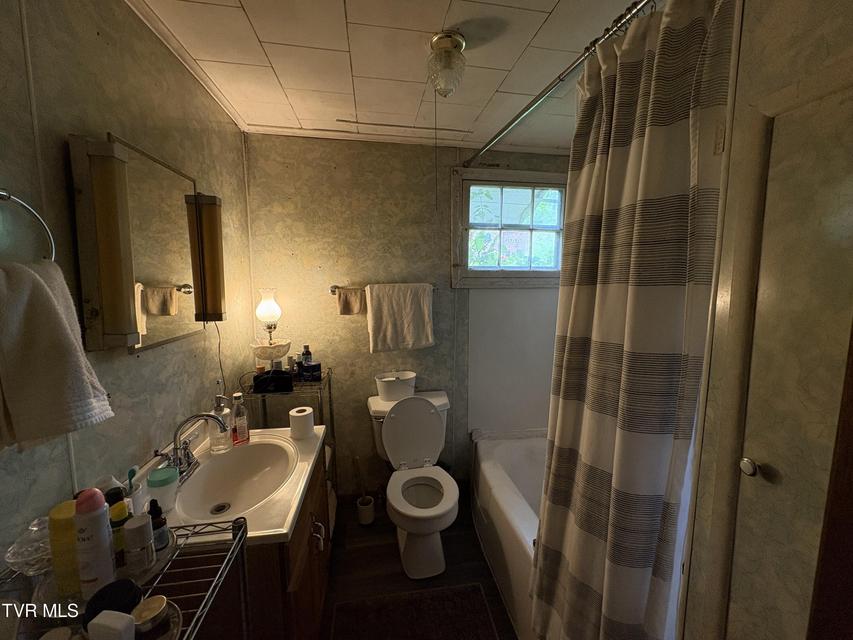 Photo #7: 127 Keystone Street