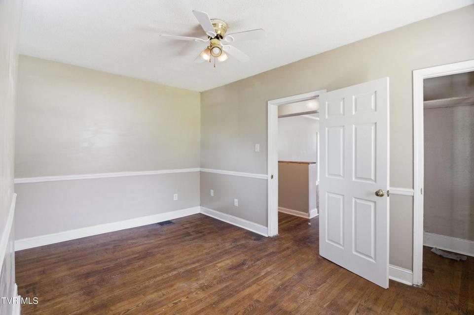 Photo #17: 1721 Ridgeway Drive