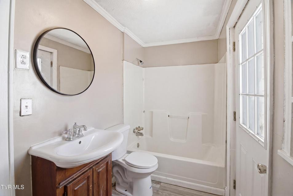 Photo #18: 1721 Ridgeway Drive