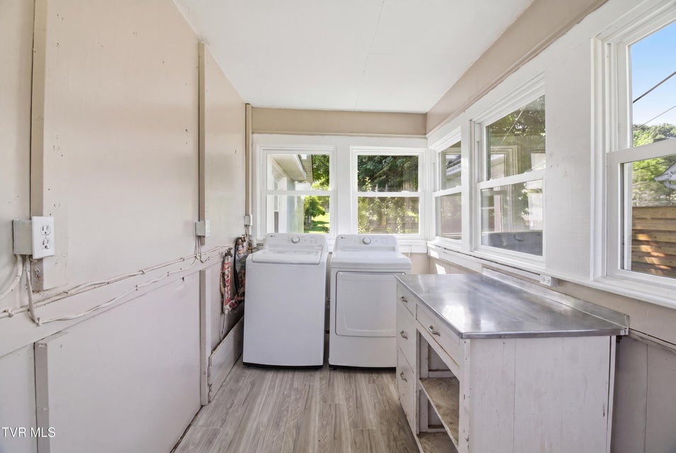 Photo #25: 1721 Ridgeway Drive